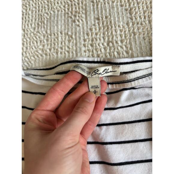 Express One Eleven Black and White Striped Body Suit Boat Neck Pre-Owned - Picture 7 of 11